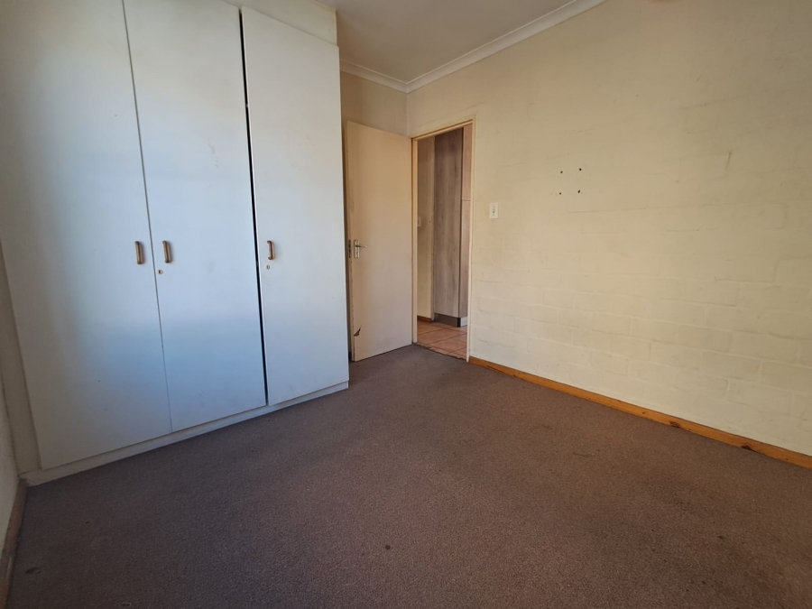 2 Bedroom Property for Sale in Table View Western Cape